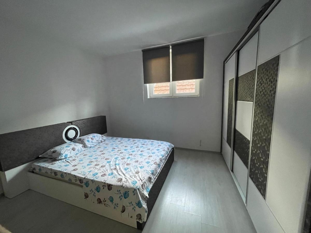 Got Prishtina Hostel Pristina Extérieur photo
